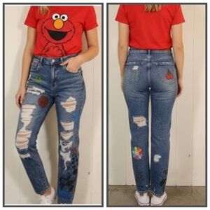 American Eagle Outfitters Colorful Fun Graffiti Distressed Mom Jeans Size 6